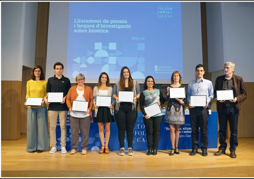 Núria Oriol Peregrina obtiene una beca de bioética de manos de la Fundación Víctor Grifols i Lucas