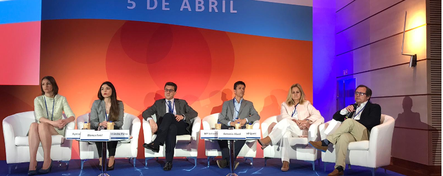 El Dr. Jordi Rodríguez presenta l'experiència de l'HUMT en el tractament de miomes amb la tecnologia HIFU