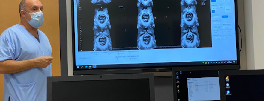Els professionals del servei de Ginecologia i Obstetrícia reprenen l’activitat formativa en ecografia del sòl pelvià