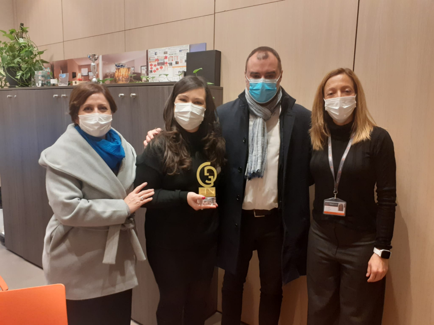 Los profesionales de Casa Vapor Gran reciben un reconocimiento a la dedicación y esfuerzo durante la pandemia