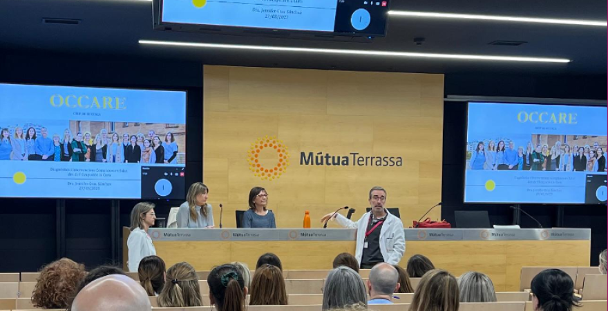 Miembros del Grupo de investigación en Diagnósticos e Intervenciones Complejas en Salud desde el Empleo y el Cuidado (OCCARE) visitan MútuaTerrassa