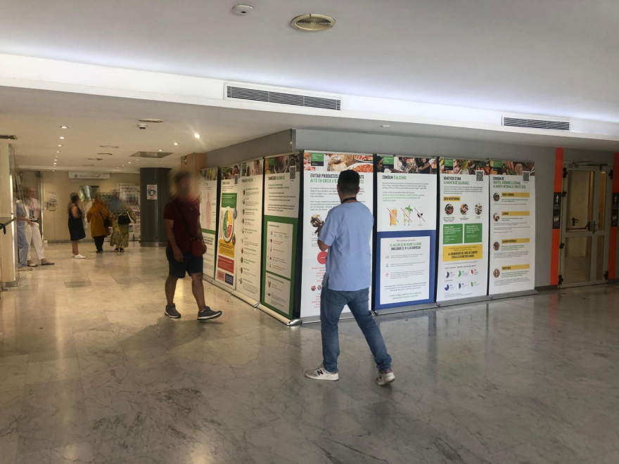 L’HUMT acull una exposició itinerant sobre alimentació saludable de l’Associació contra el Càncer