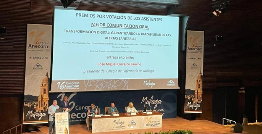 Anna Maria Martínez rep el premi a la millor comunicació oral al 16è Congrés de l’Associació Nacional d’Infermeres Coordinadores de Recursos Materials (ANECORM)