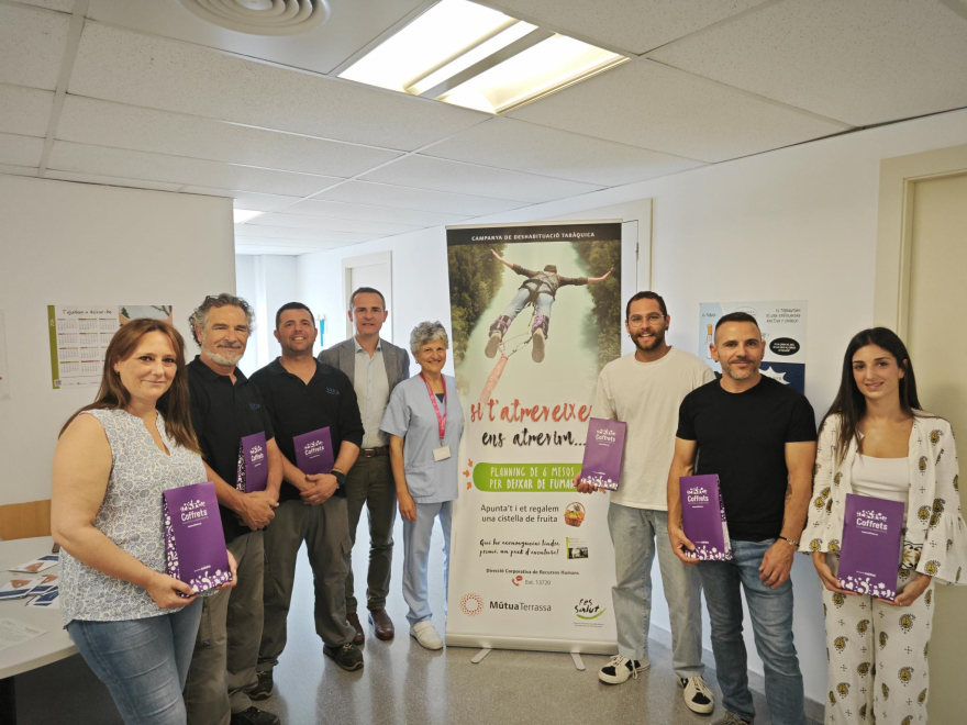 Prop d’una desena de professionals aconsegueixen deixar de fumar mitjançant el Programa de Deshabituació Tabàquica