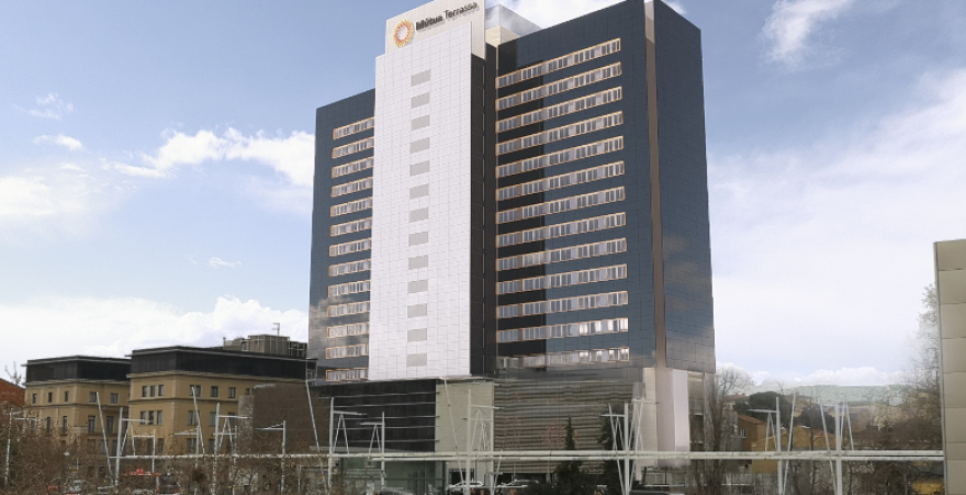 En marxa les obres de rehabilitació de la façana de l’Hospital Universitari MútuaTerrassa