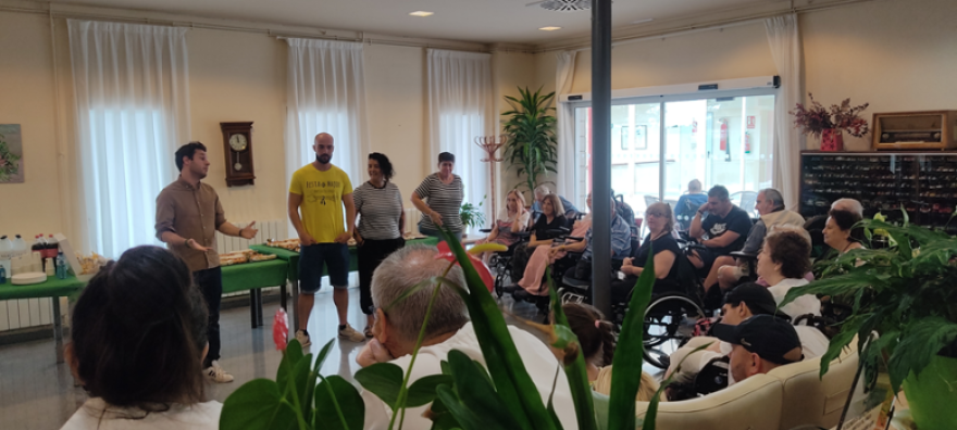 La Residencia y Centro de Atención Intermedia L'Ametlla participa en la Fiesta Mayor de su municipio
