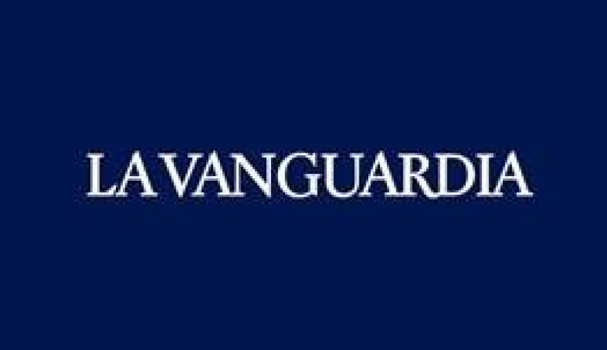 La Vanguardia aborda el síndrome de la ingesta nocturna con el apoyo de la Unidad de Trastornos de la Conducta Alimentaria de la HUMT